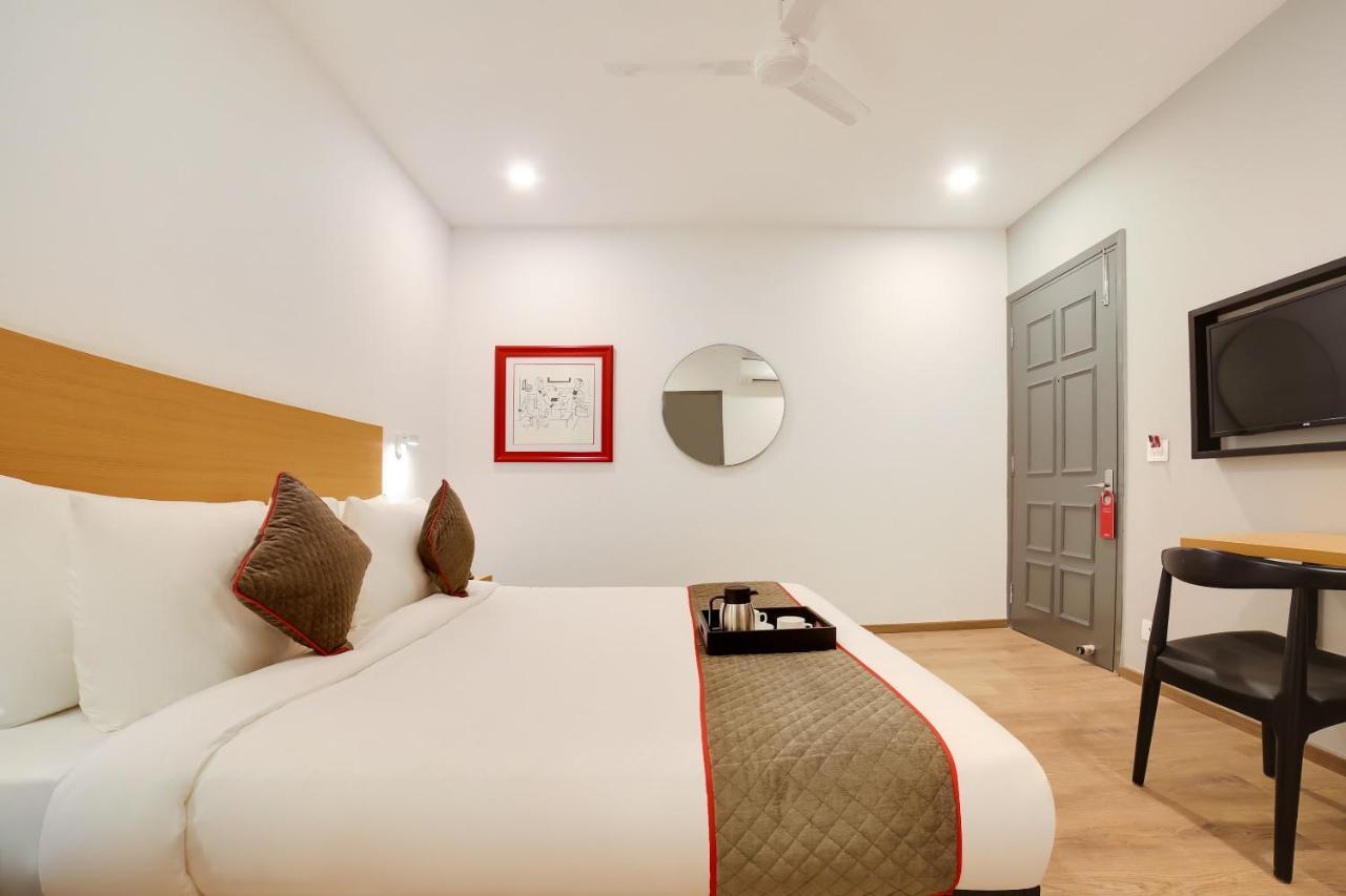 Oyo Townhouse 019 Anand Vihar Hotel New Delhi Ngoại thất bức ảnh